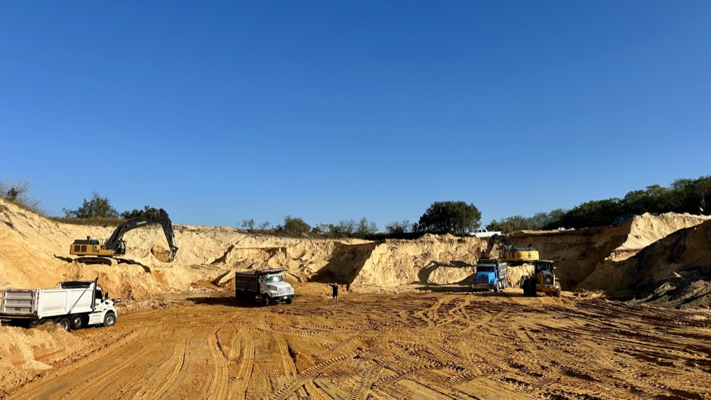 Dirt Mine image